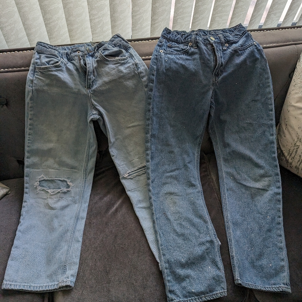 2 girls jeans size 10/12 great condition